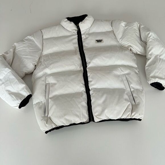 Chinatown Market UV Color Change Puffer Coat - Picture 3 of 9
